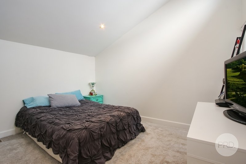637 Sackville Street ALBURY 11