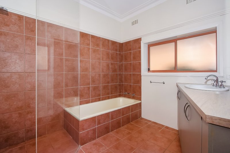 637 Sackville Street ALBURY 10