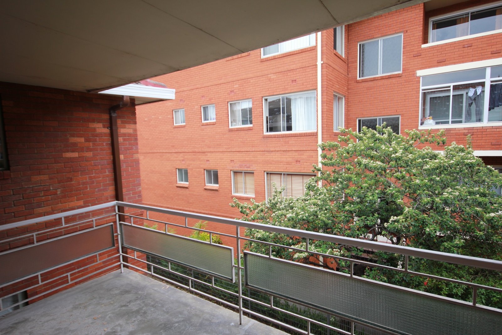 6/38-40 President Avenue KOGARAH 3