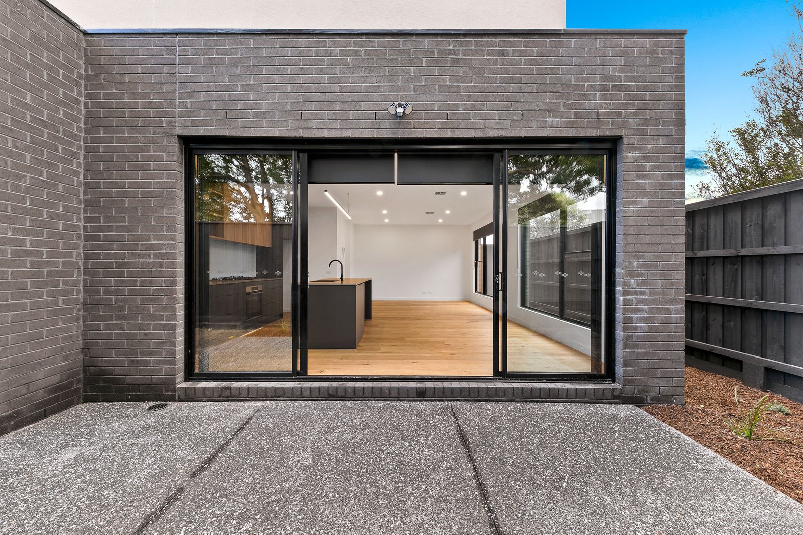 Gallery: 6/38 Bondi Road