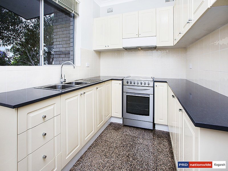 6/39 Willison Road CARLTON 2