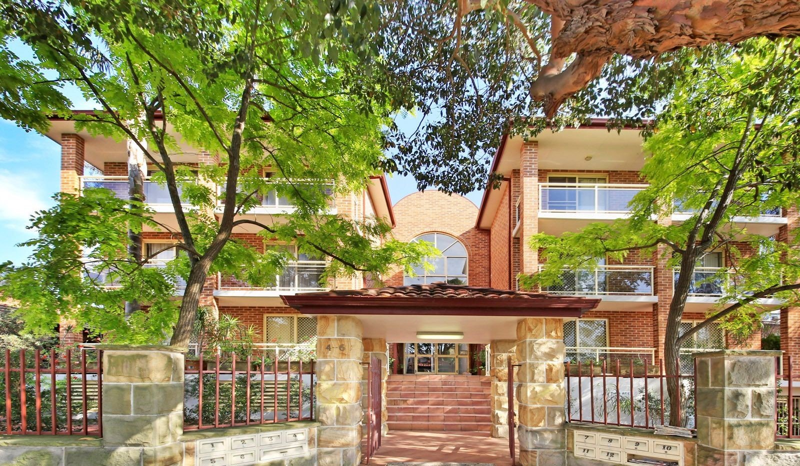 6/4-6 Edgbaston Road BEVERLY HILLS 1