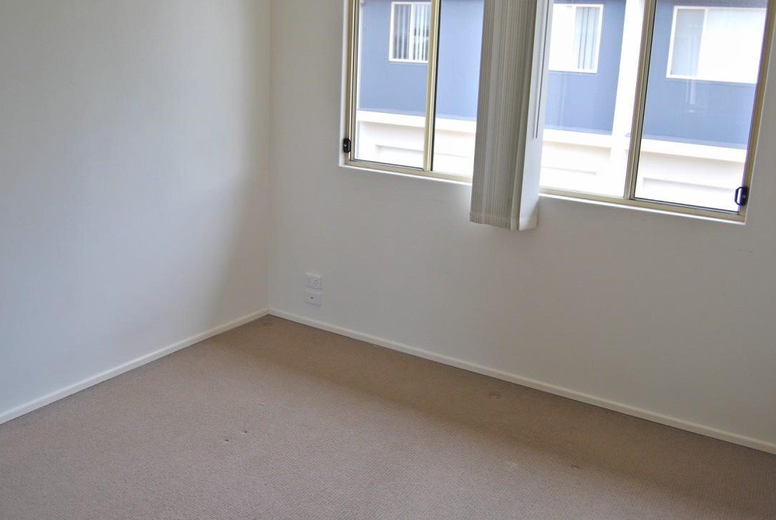 6/4-6 Locke Street SOUTHPORT 10