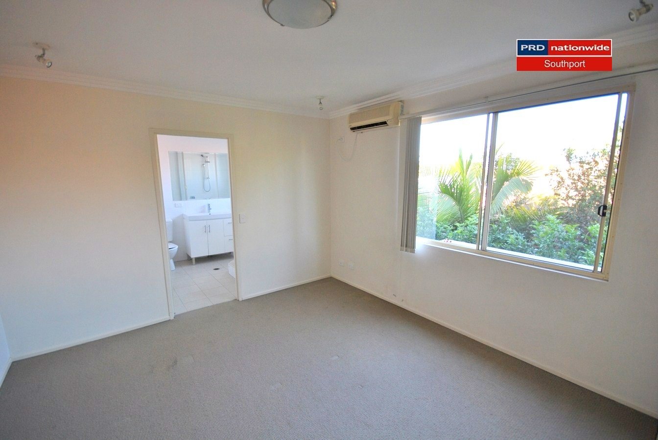 6/4-6 Locke Street SOUTHPORT 7