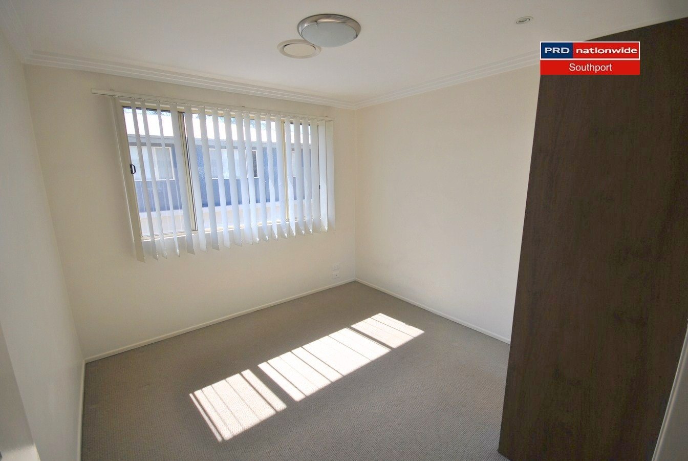 6/4-6 Locke Street SOUTHPORT 9