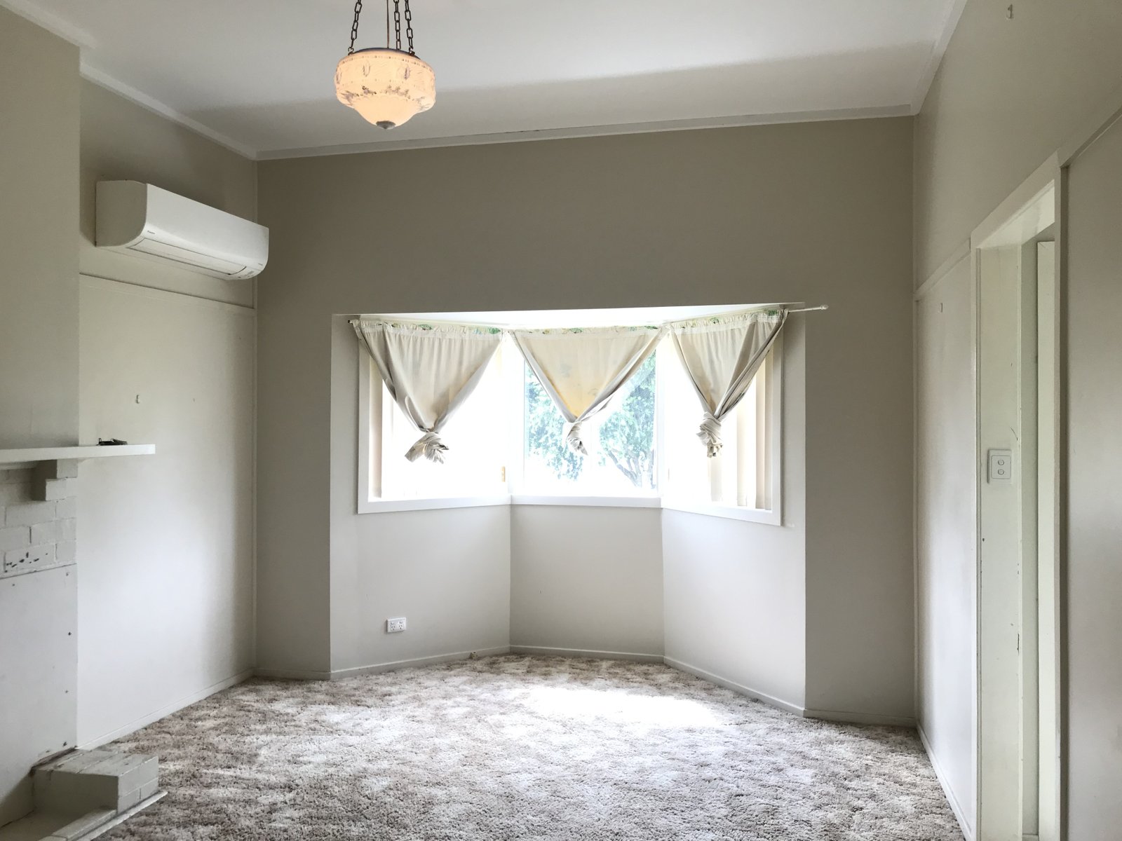 64-66 Vennacher Street MERRIWA 12