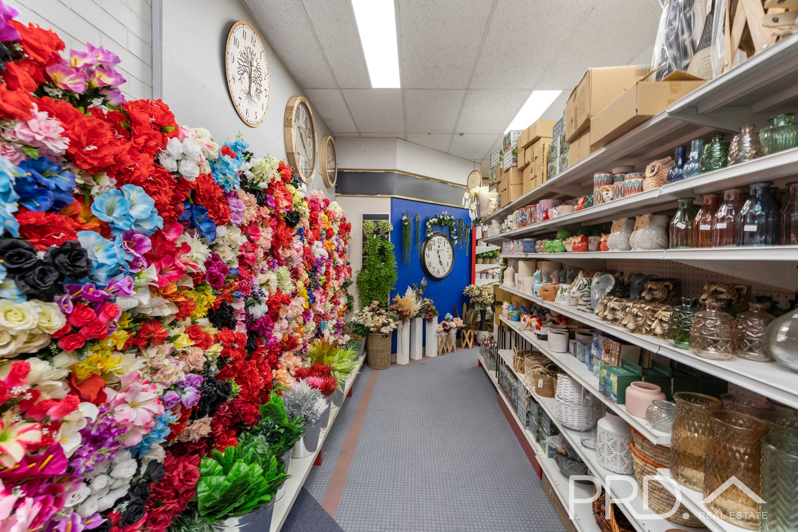 64-66 Wynyard Street TUMUT 11