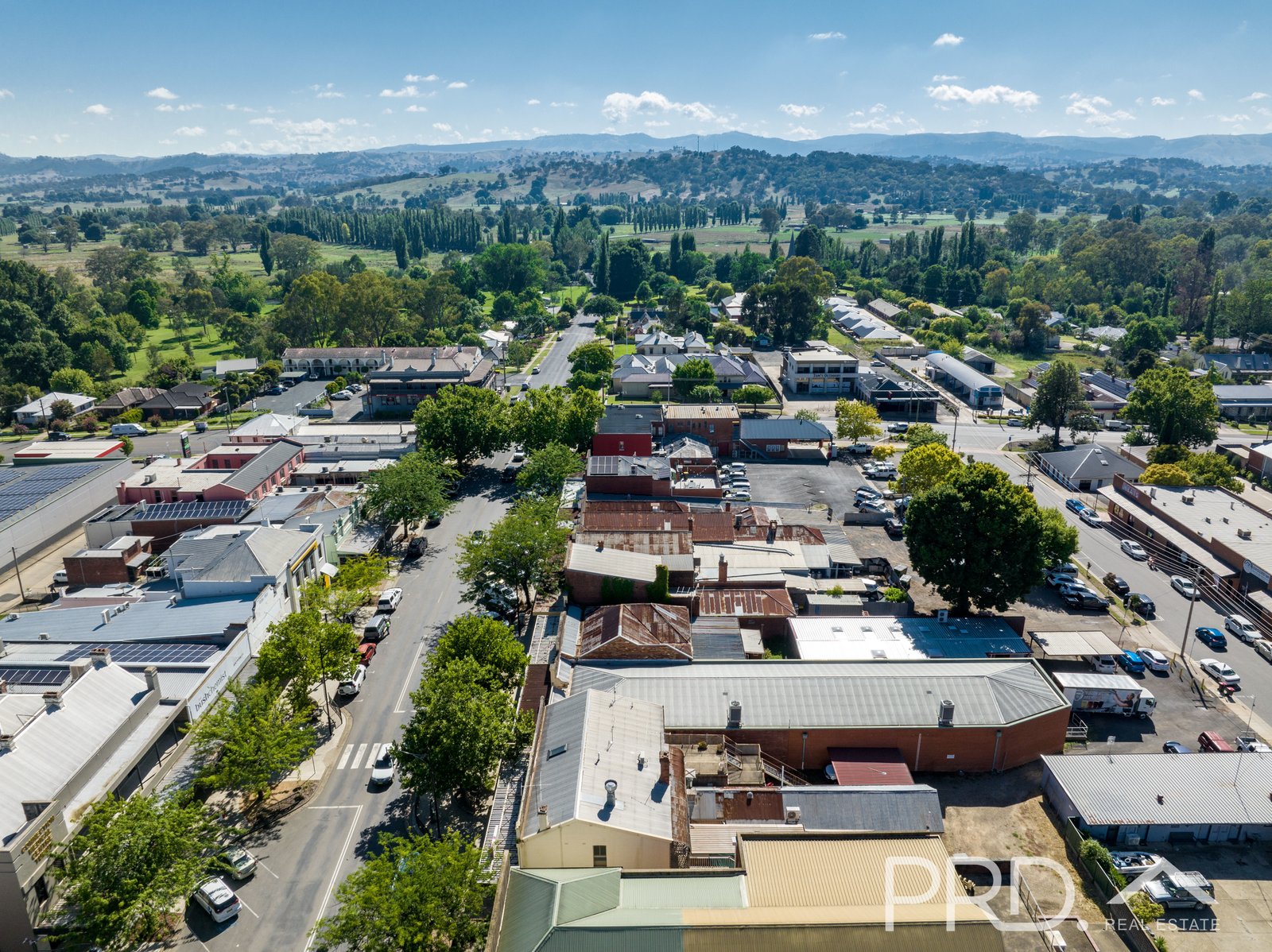 64-66 Wynyard Street TUMUT 16