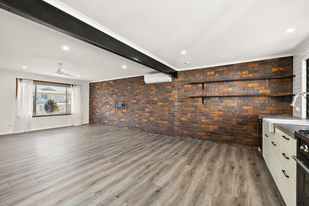 64 Acanthus Avenue Burleigh Waters 3