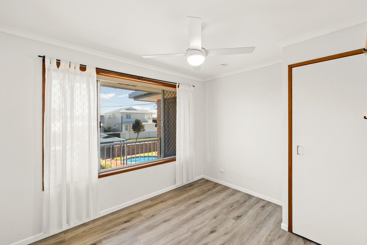 64 Acanthus Avenue Burleigh Waters 8