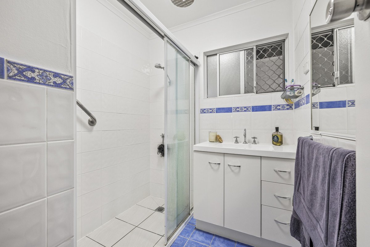 64 Albion Avenue Miami 5