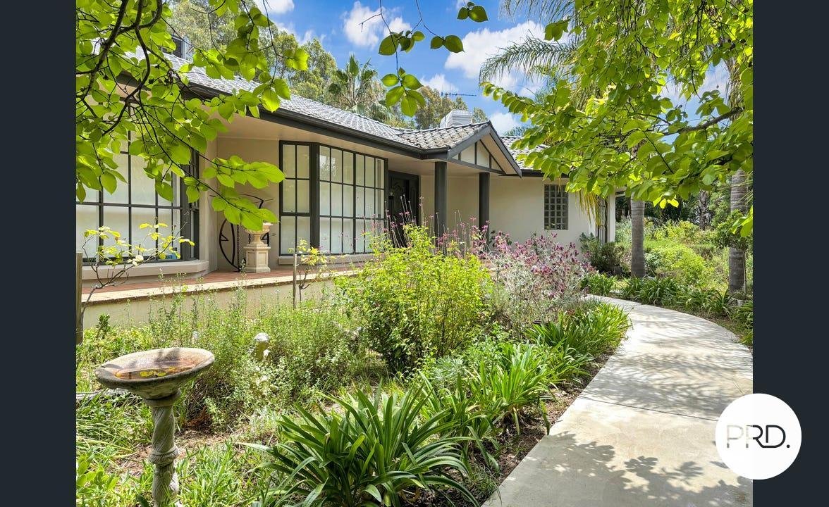 64 Arcadia Downs Drive KIALLA 4