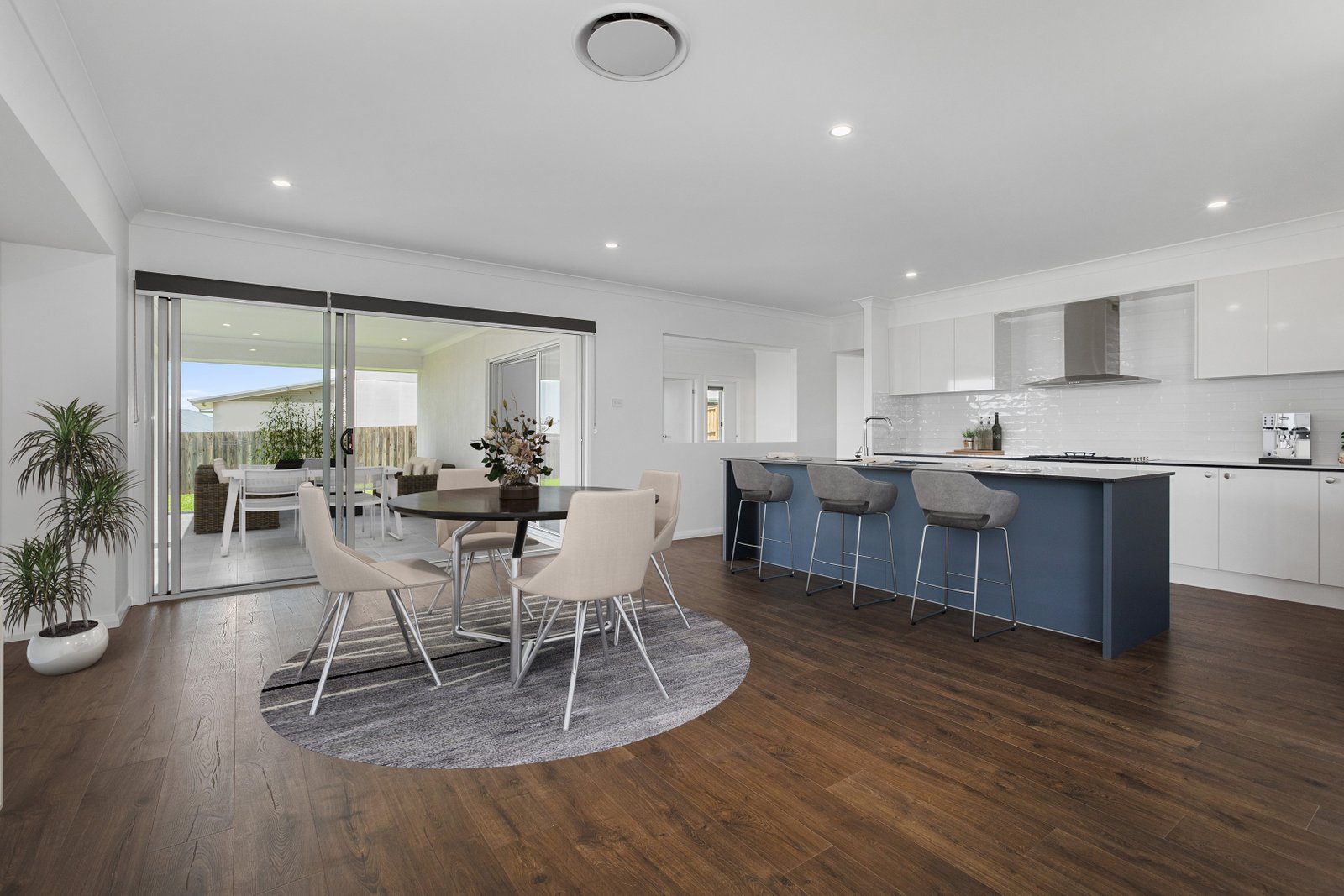 64 Arrowtail Street CHISHOLM 4