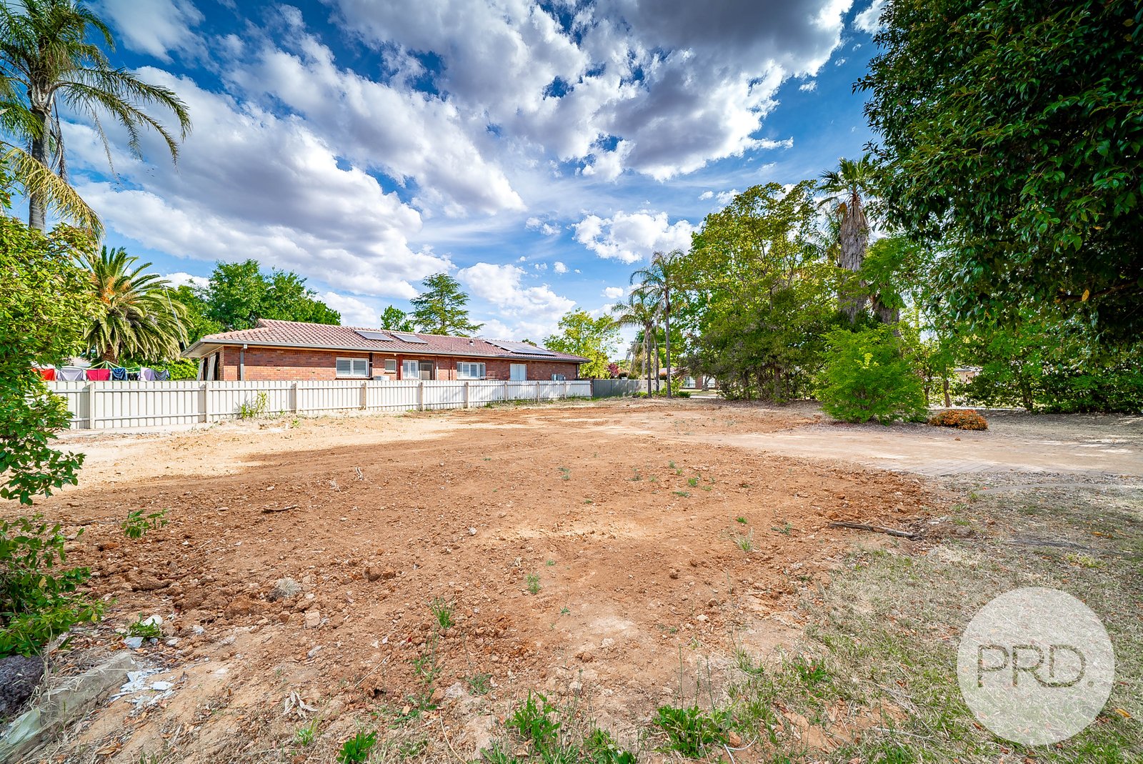 64 Balmoral Crescent LAKE ALBERT 6