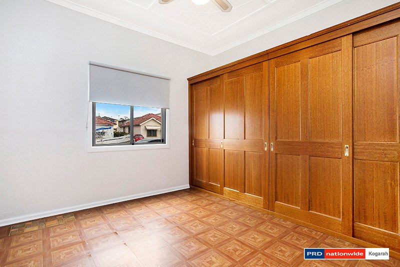 64 Barton Street KOGARAH 5