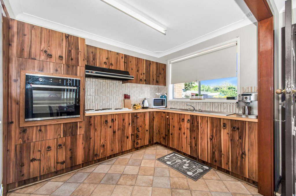 64 Beatus Street UNANDERRA 3