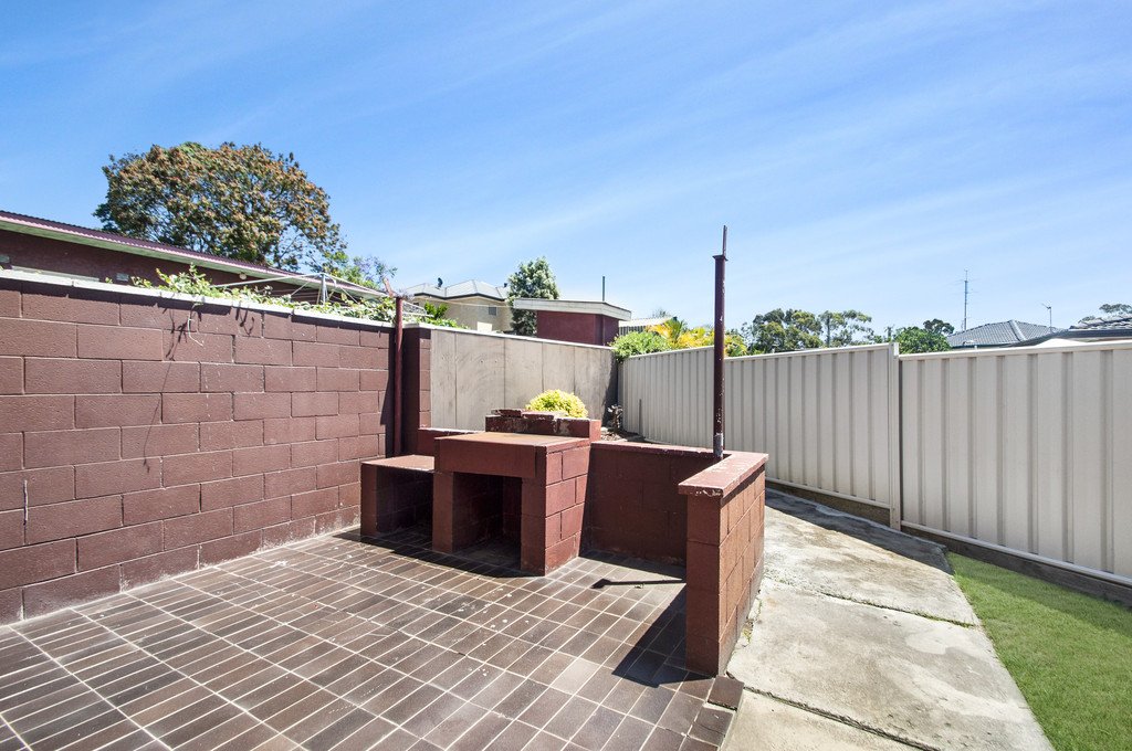 64 Beatus Street UNANDERRA 7
