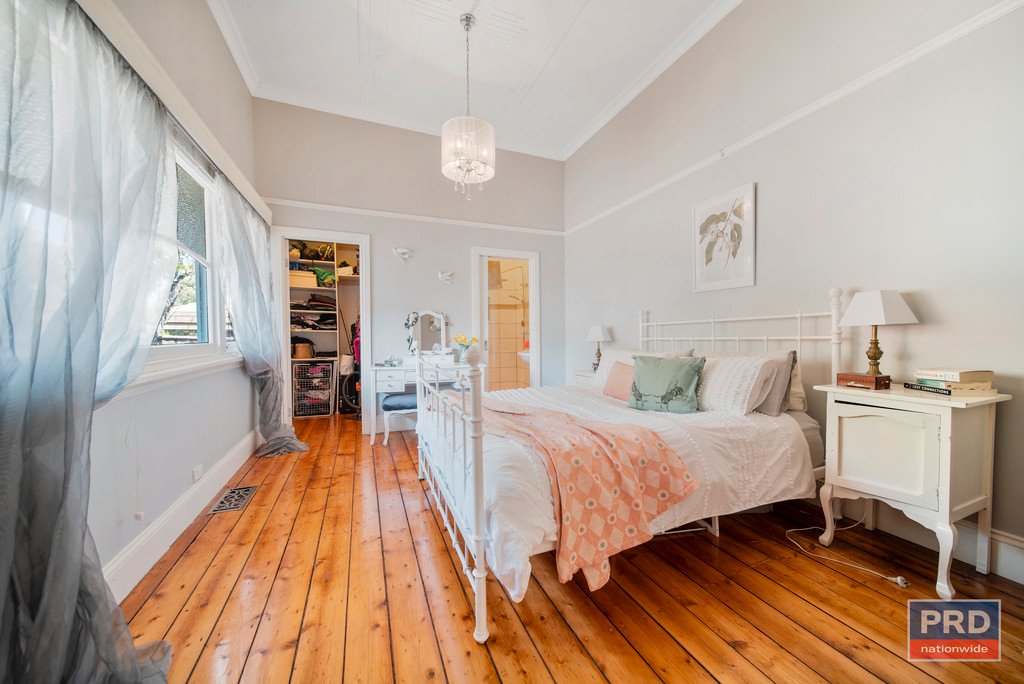 64 Bennett Street LONG GULLY 8