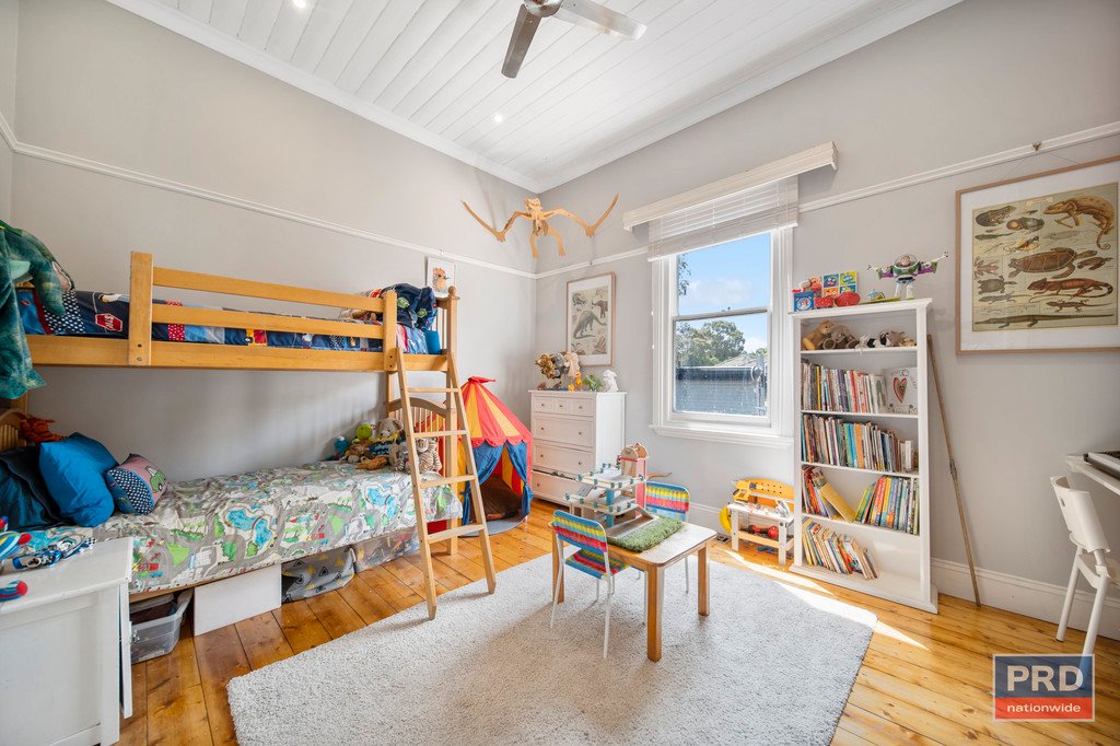 64 Bennett Street LONG GULLY 11