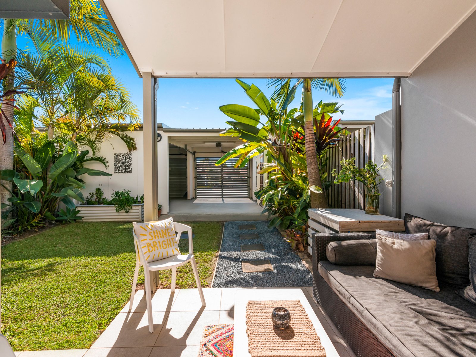 6/4 Border Drive North CURRUMBIN WATERS 7