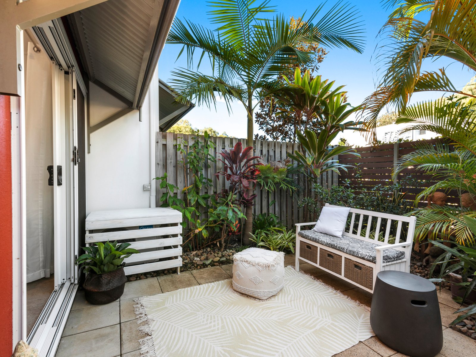 6/4 Border Drive North CURRUMBIN WATERS 11