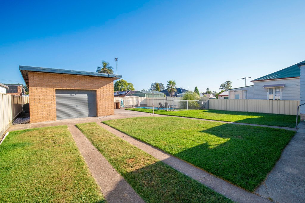 64 Bowden Street HEDDON GRETA 3