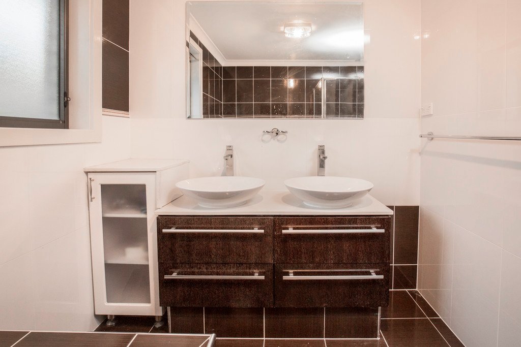 64 Brigantine Street RUTHERFORD 9