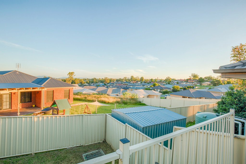 64 Brigantine Street RUTHERFORD 12