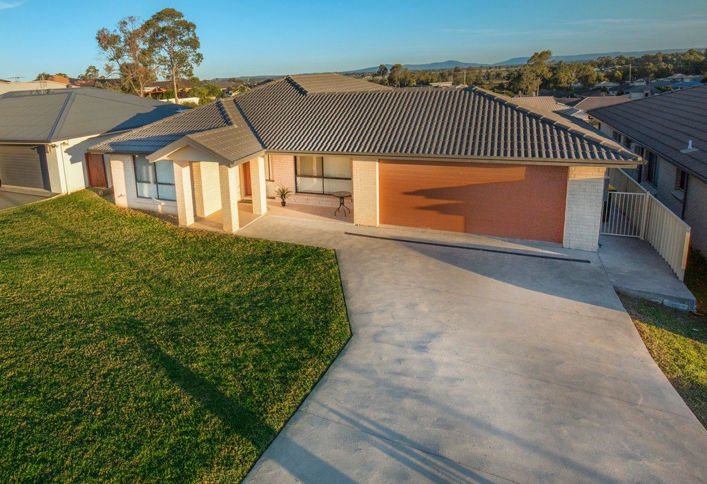 64 Brigantine Street RUTHERFORD 13