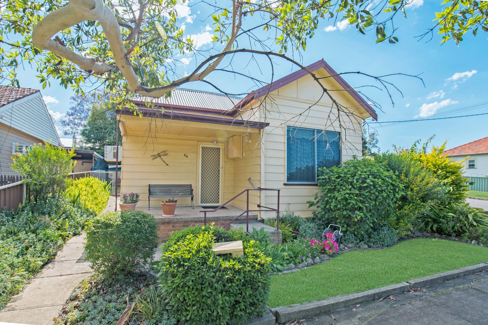 64 Brooks Street TELARAH 1