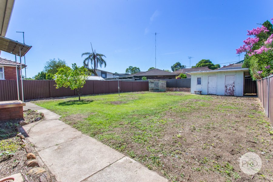 64 Brown Street,  PENRITH 12