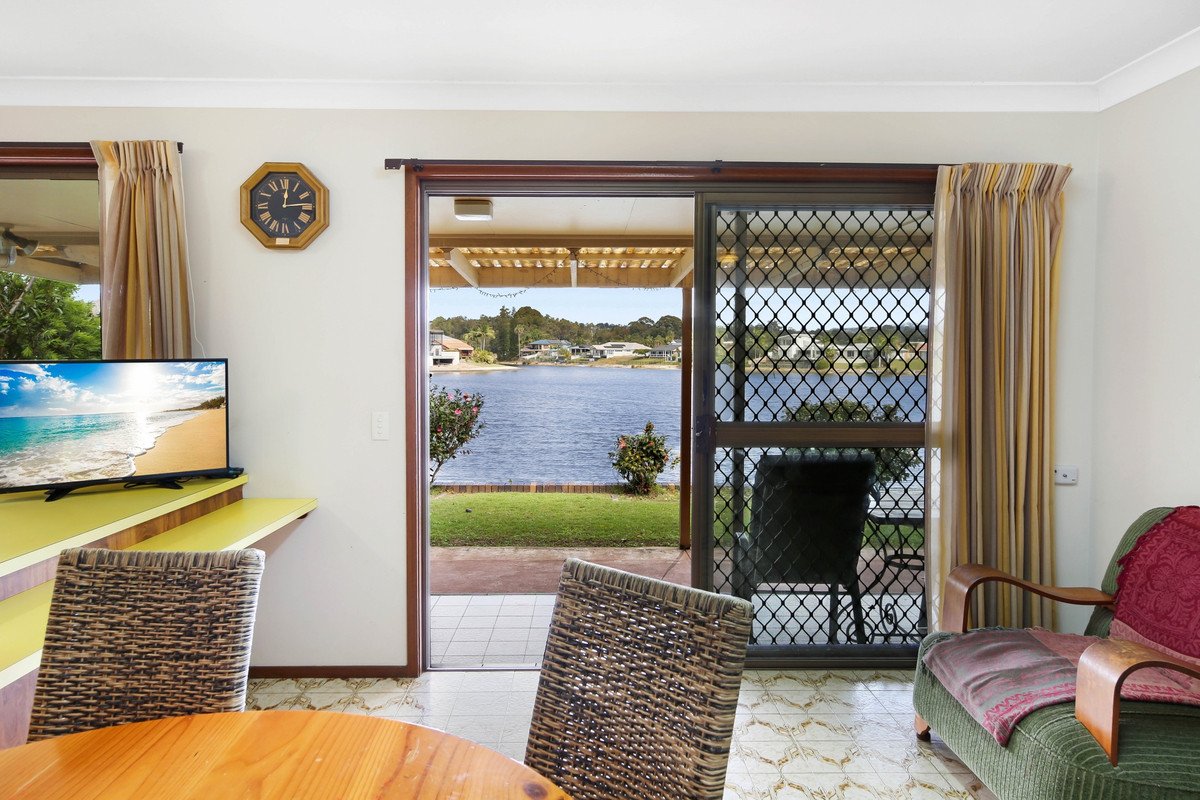 64 Burleigh Street Burleigh Waters 7