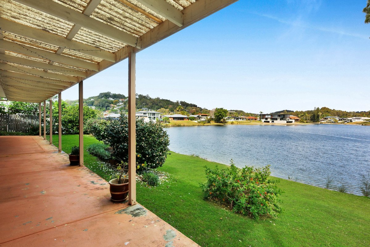 64 Burleigh Street Burleigh Waters 28