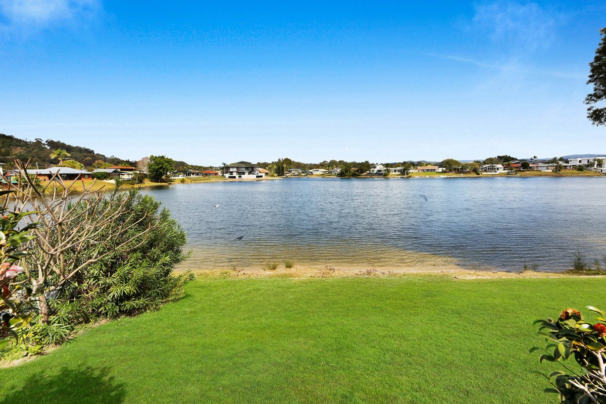 64 Burleigh Street Burleigh Waters 30