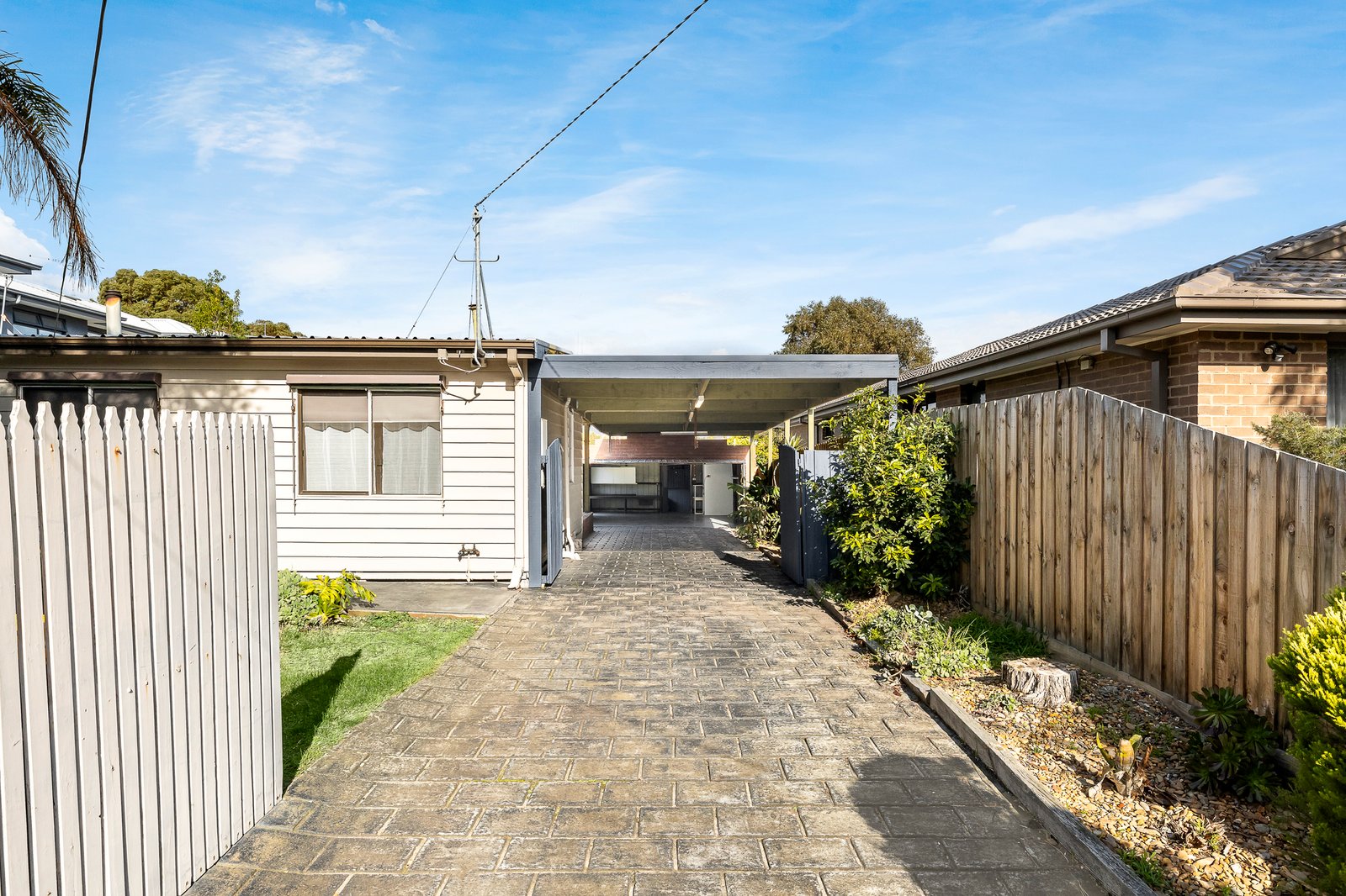 Gallery: 64 Centenary Street
