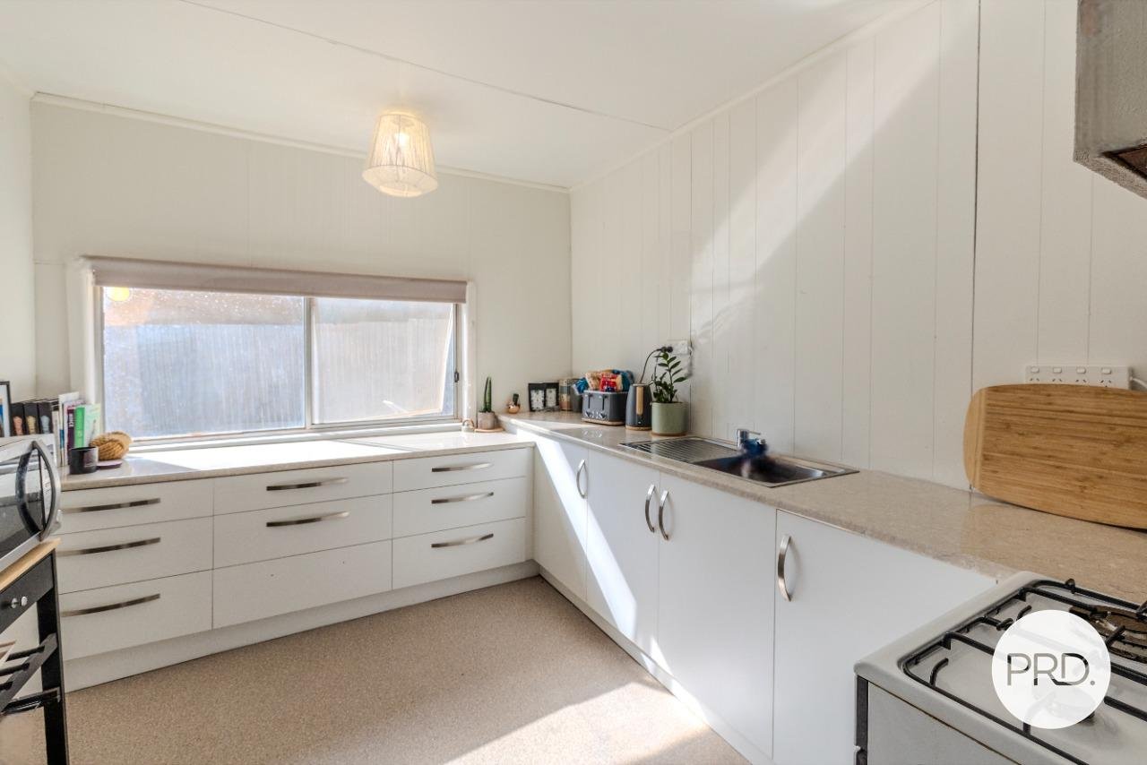 64 Chaffey Street MERBEIN 7