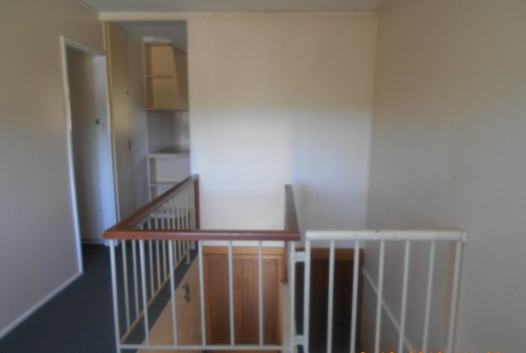 64 Clarke Street TUMUT 6