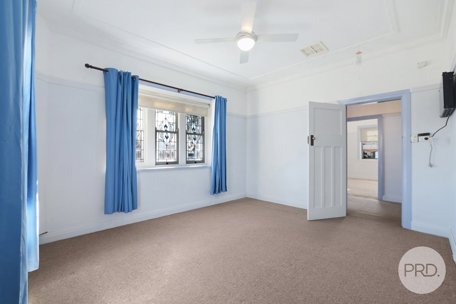 64 Denison Street TAMWORTH 7