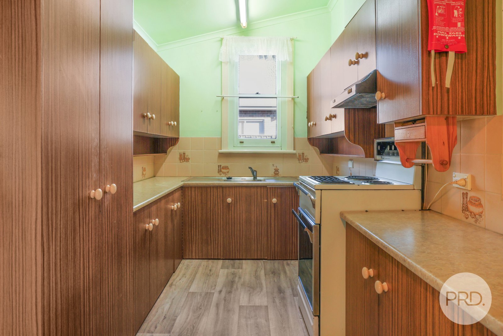 64 Denison Street TAMWORTH 18