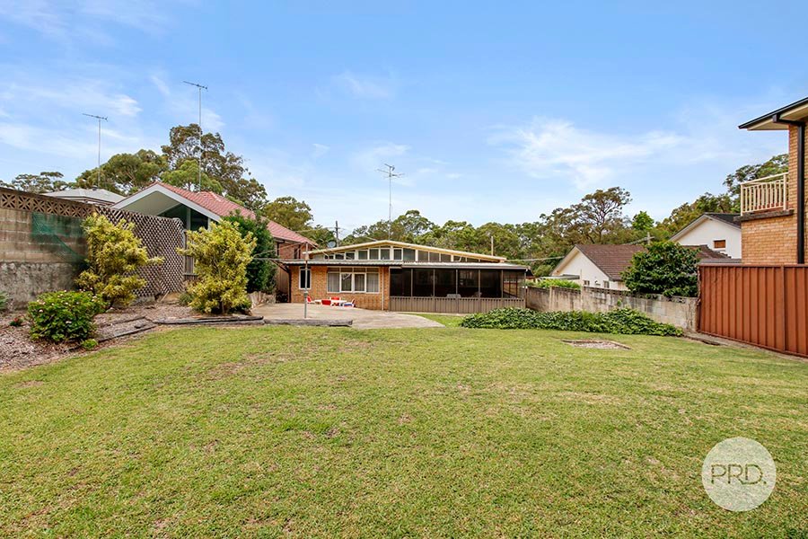 64 Douglas Haig Street OATLEY 2