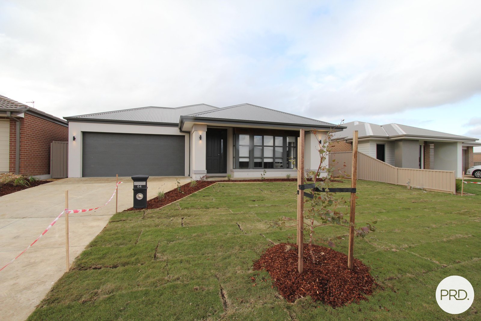 64 Elegante Road WINTER VALLEY 1