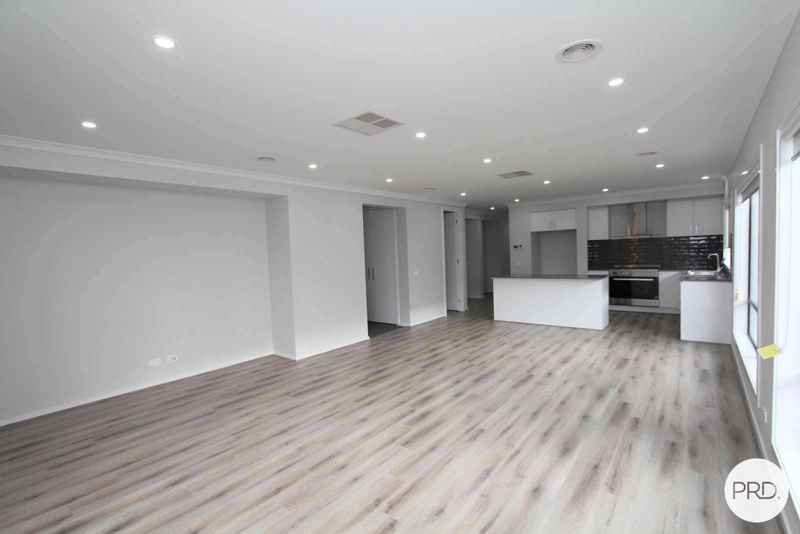 64 Elegante Road WINTER VALLEY 13