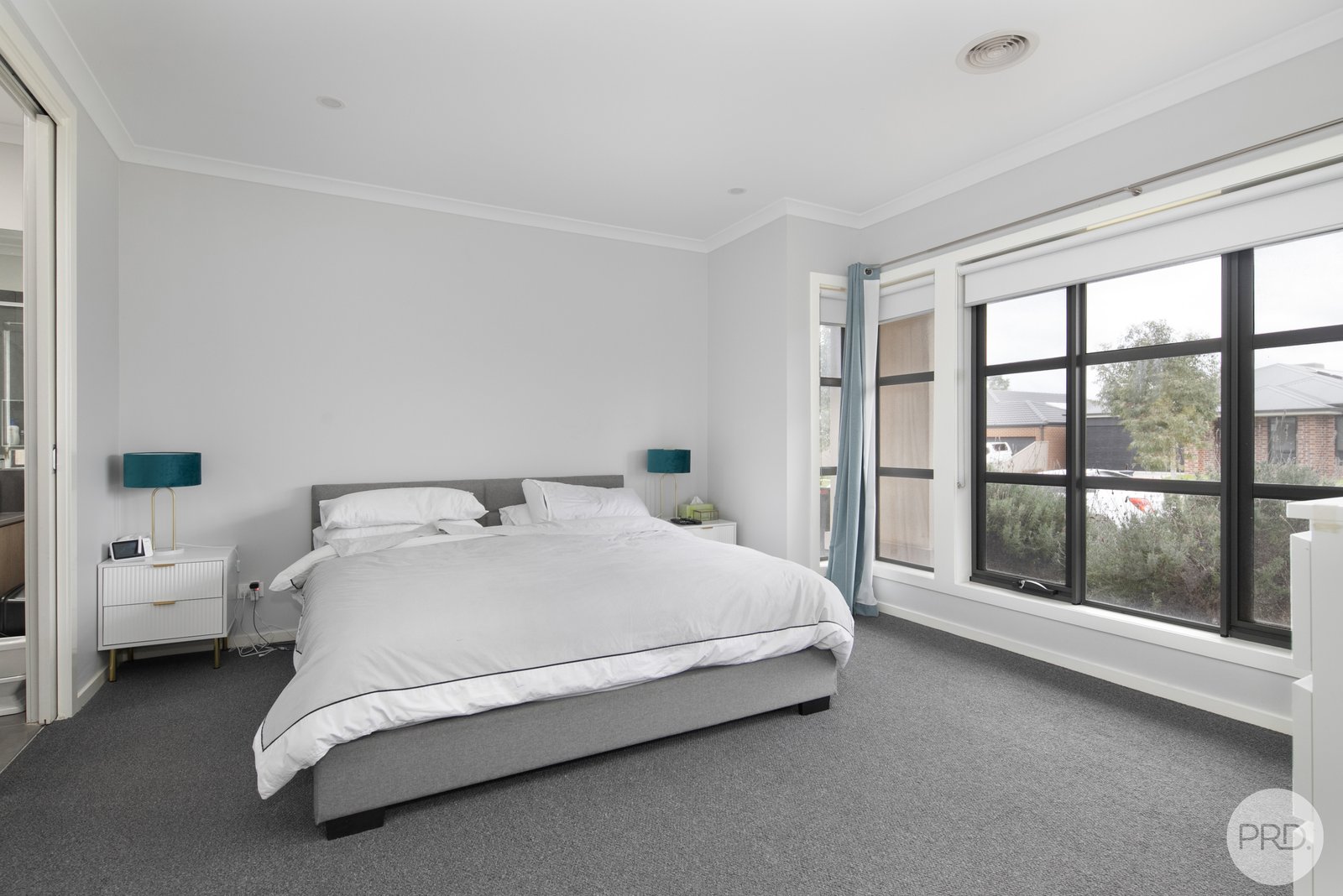 64 Elegante Road WINTER VALLEY 2
