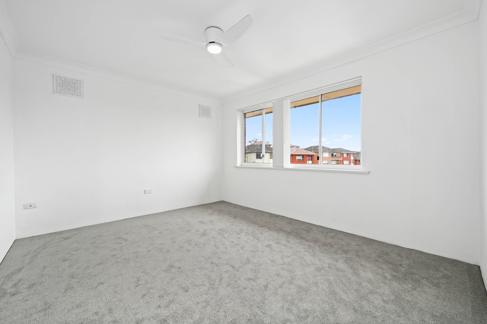 6/4 Elliot Place HILLSDALE 4