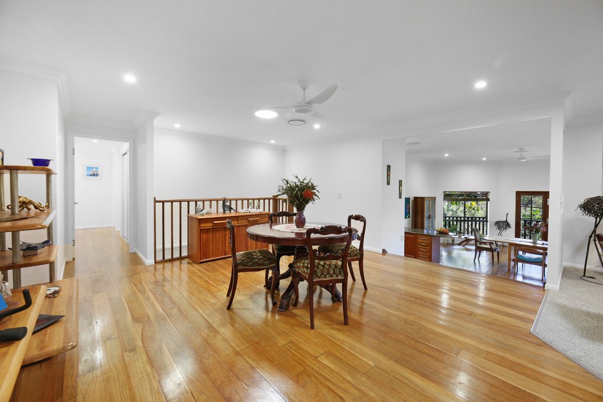 64 Fenton Drive Tallebudgera 7