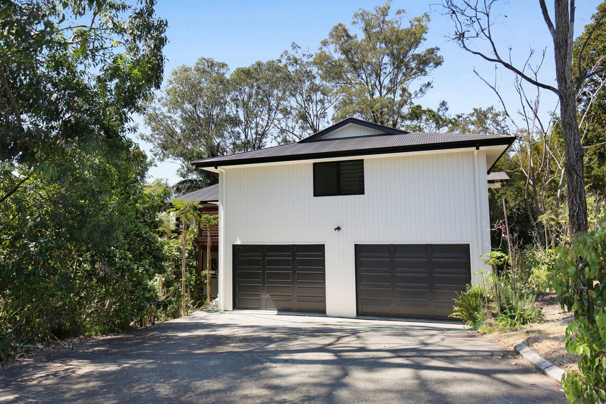64 Fenton Drive Tallebudgera 13