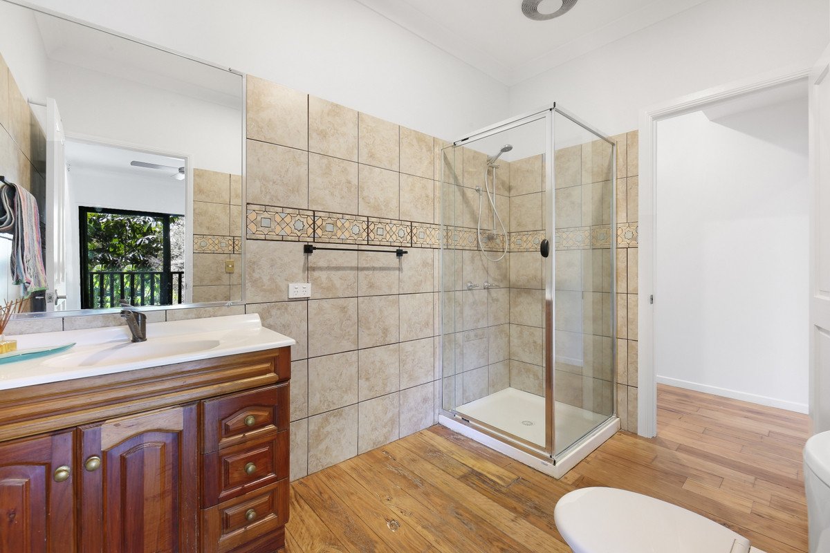 64 Fenton Drive Tallebudgera 30