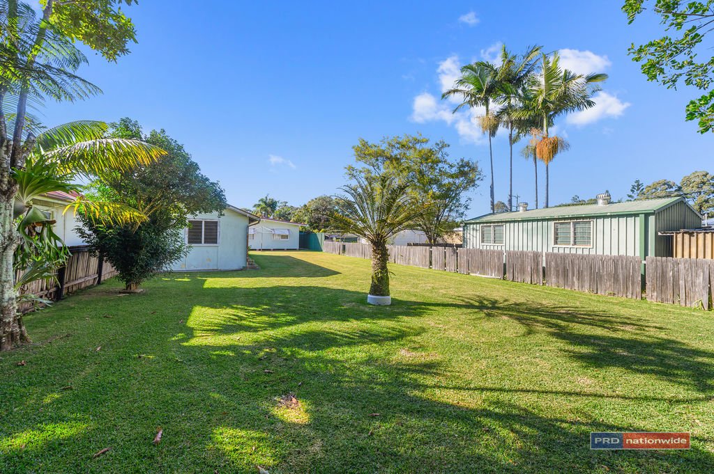 64 Gundagai Street COFFS HARBOUR 2
