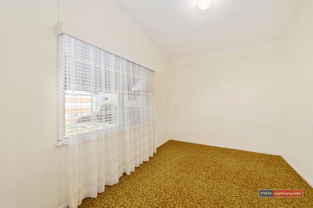 64 Gundagai Street COFFS HARBOUR 12