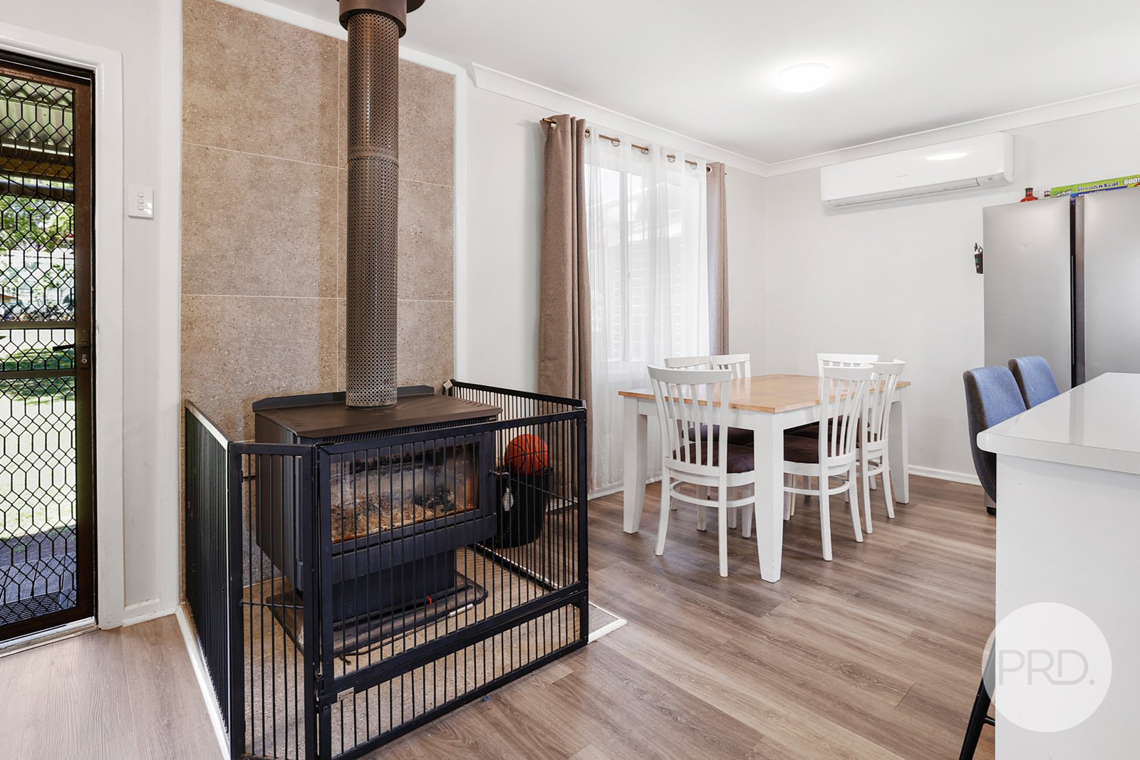 64 Hill Street QUIRINDI 9